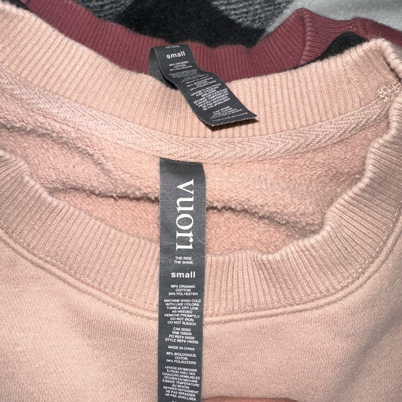 Vuori Restore Cropped Crew neck Sweatshirt Bundle ~ Size Smalll ~ - Picture 4 of 4